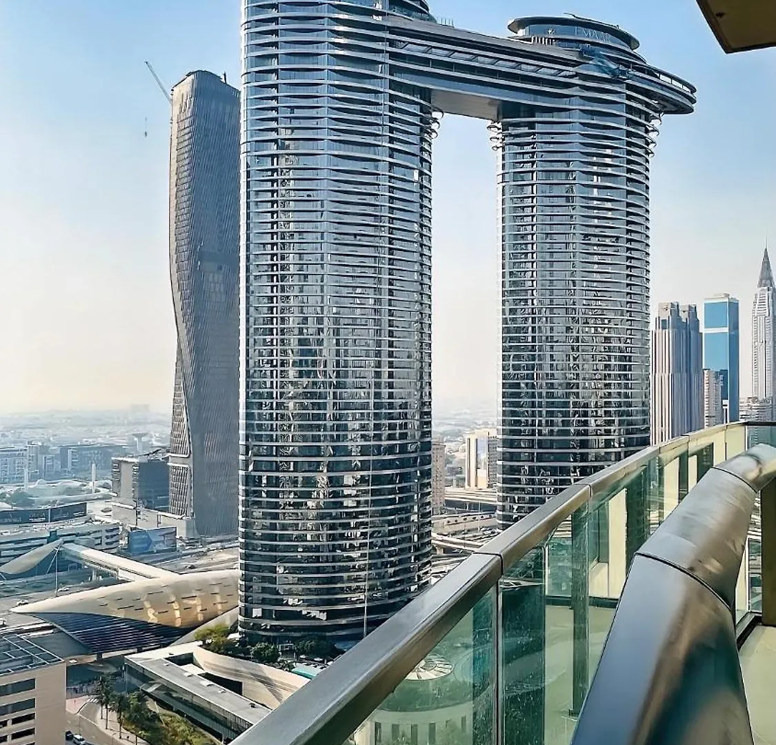 Dubai Mall Direct Access Apartment - Burj Vista