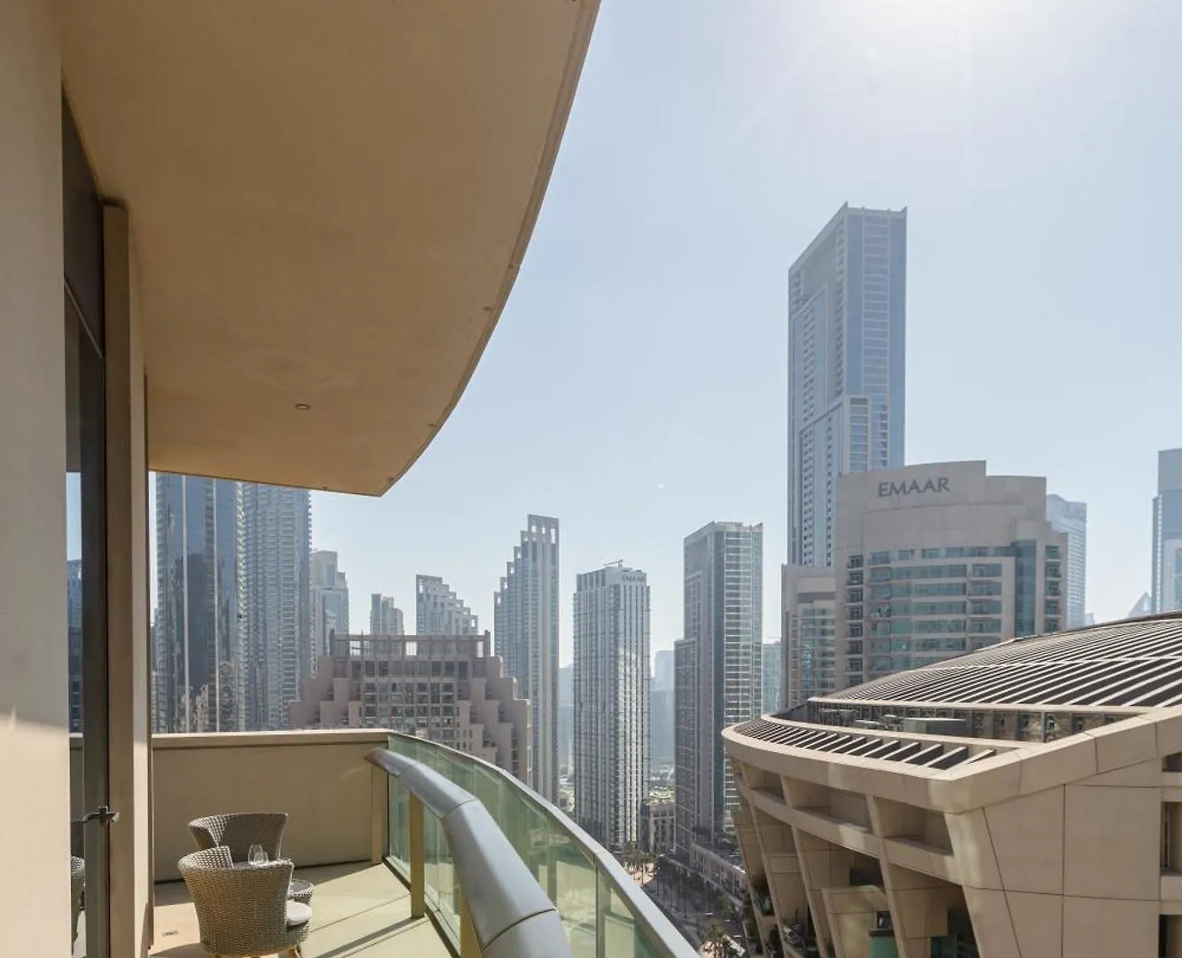 Dubai Mall Direct Access Apartment - Burj Vista
