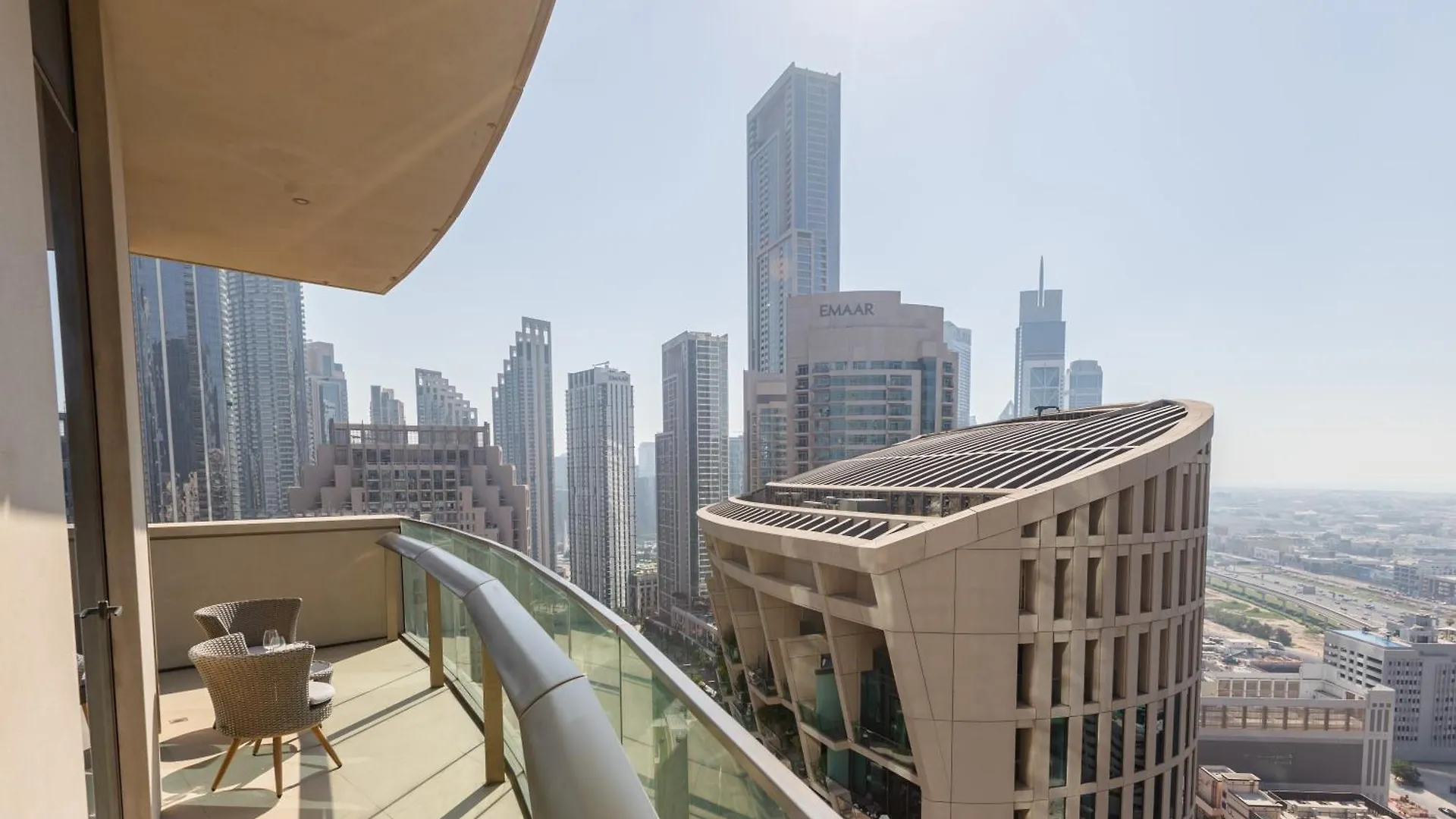 Dubai Mall Direct Access Apartment - Burj Vista